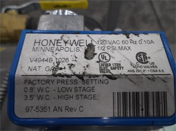 80272A Frost Fighter HONEYWELL TWO STAGE VALVE V4944B1026